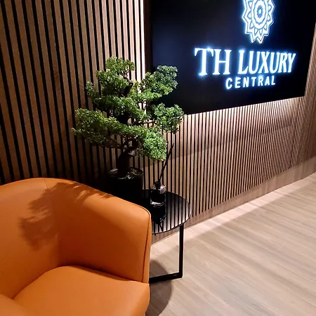 Th Luxury 게스트하우스 4*