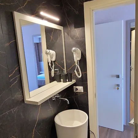Th Luxury Catania