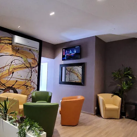 Th Luxury 게스트하우스 카타니아