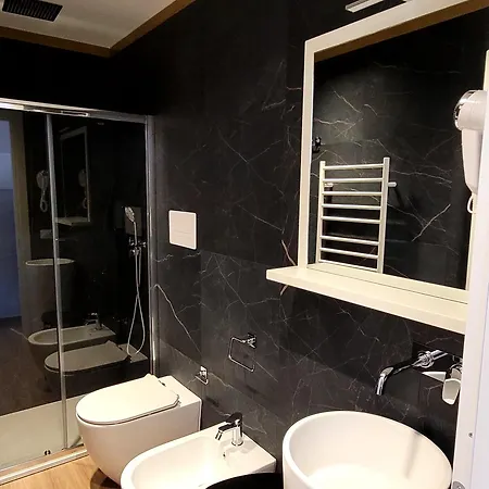 Th Luxury